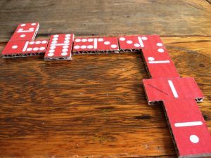 Como fazer o jogo do dominó - Mãos à Obra 
